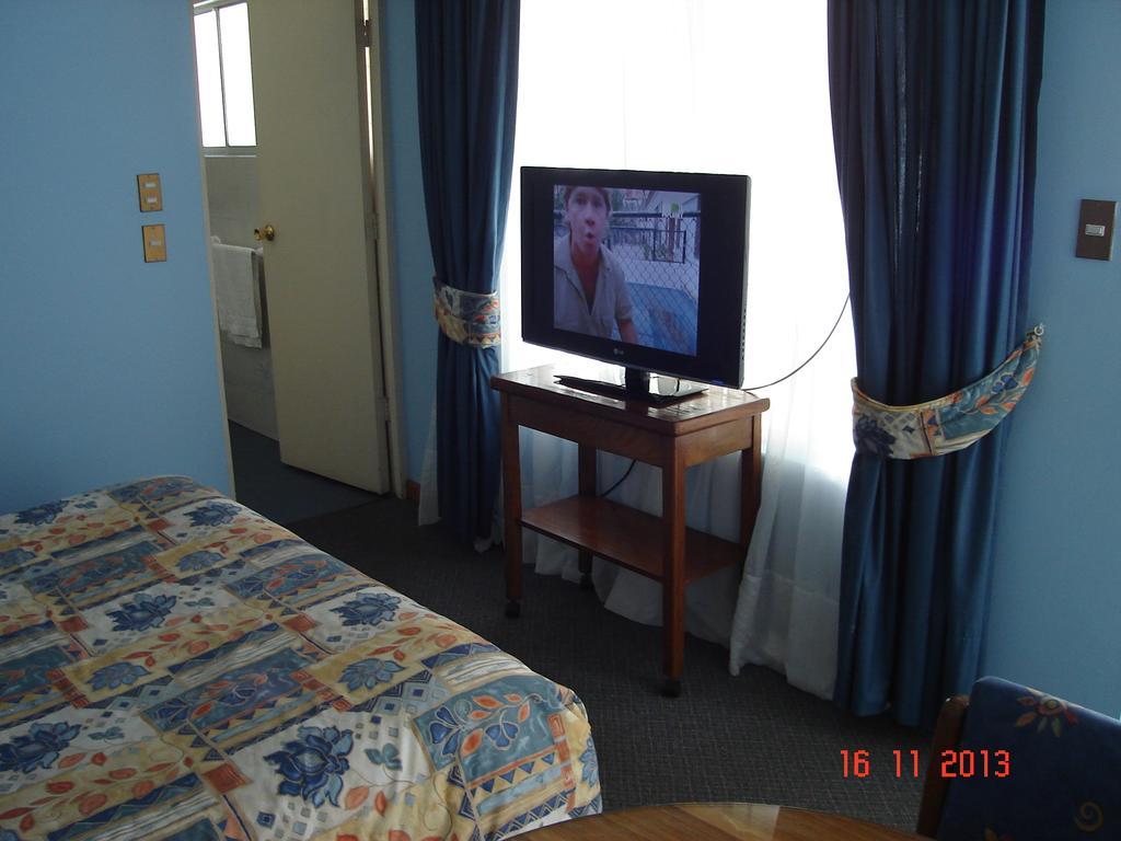Chillán Hotel Alicante الغرفة الصورة
